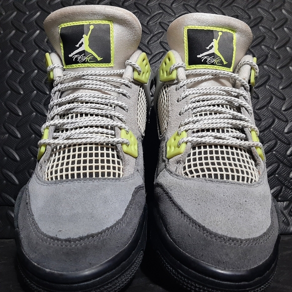 Air Jordan 4 Retro SE GS 'Neon 95' CT5343-007 size 7y - Picture 5 of 12
